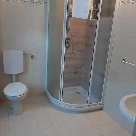 Alloggi Il Rododendro * Bagni di Vinadio