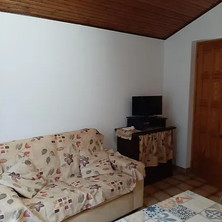 Alloggi Il Rododendro Apartment *