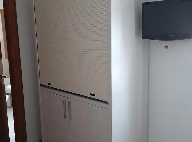 Lejlighed Alloggi Il Rododendro *